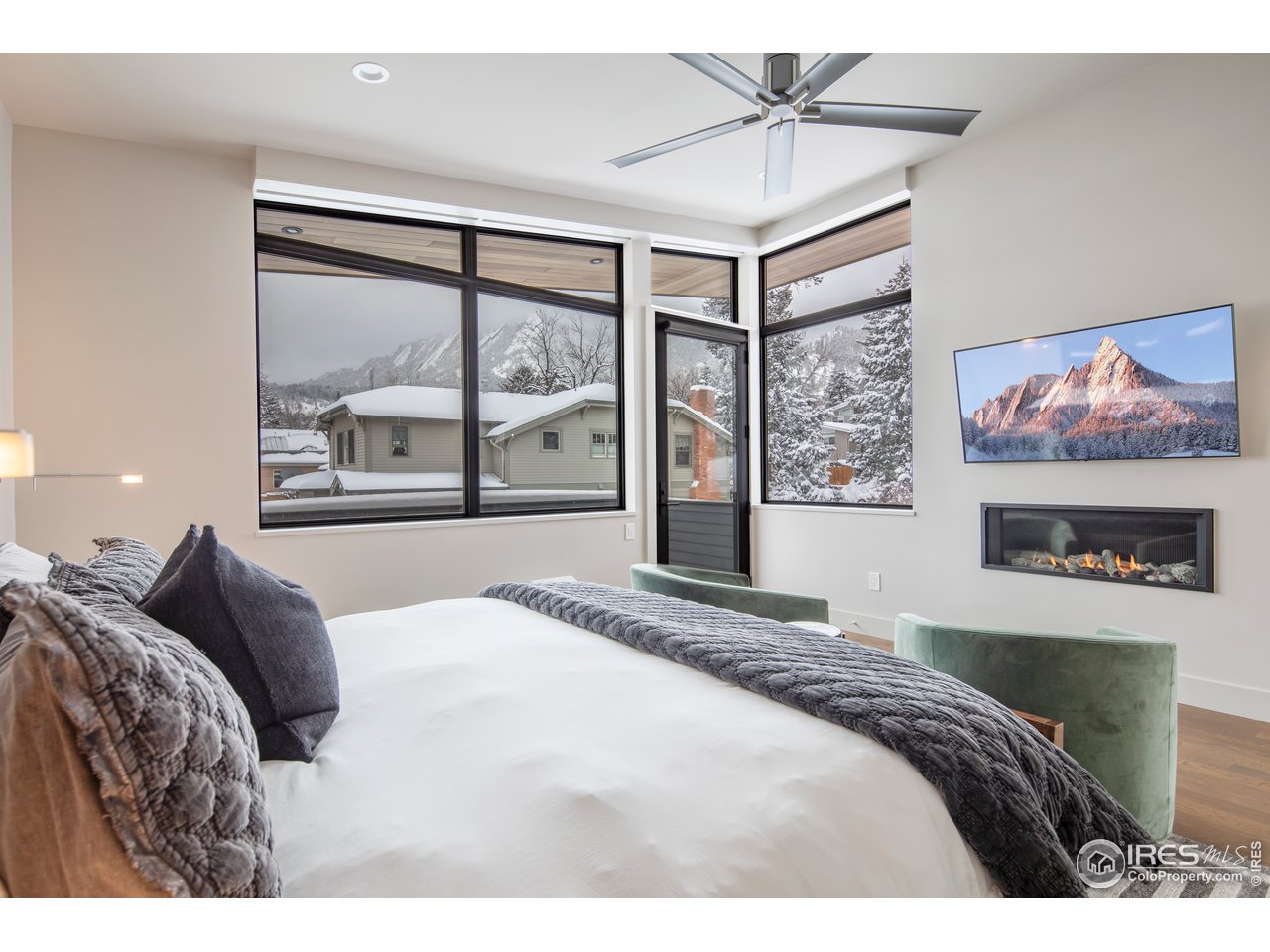 804 Euclid Avenue Boulder, CO 80302 - Photo 17 of 40 Primary Bedroom w/Flatiron Views