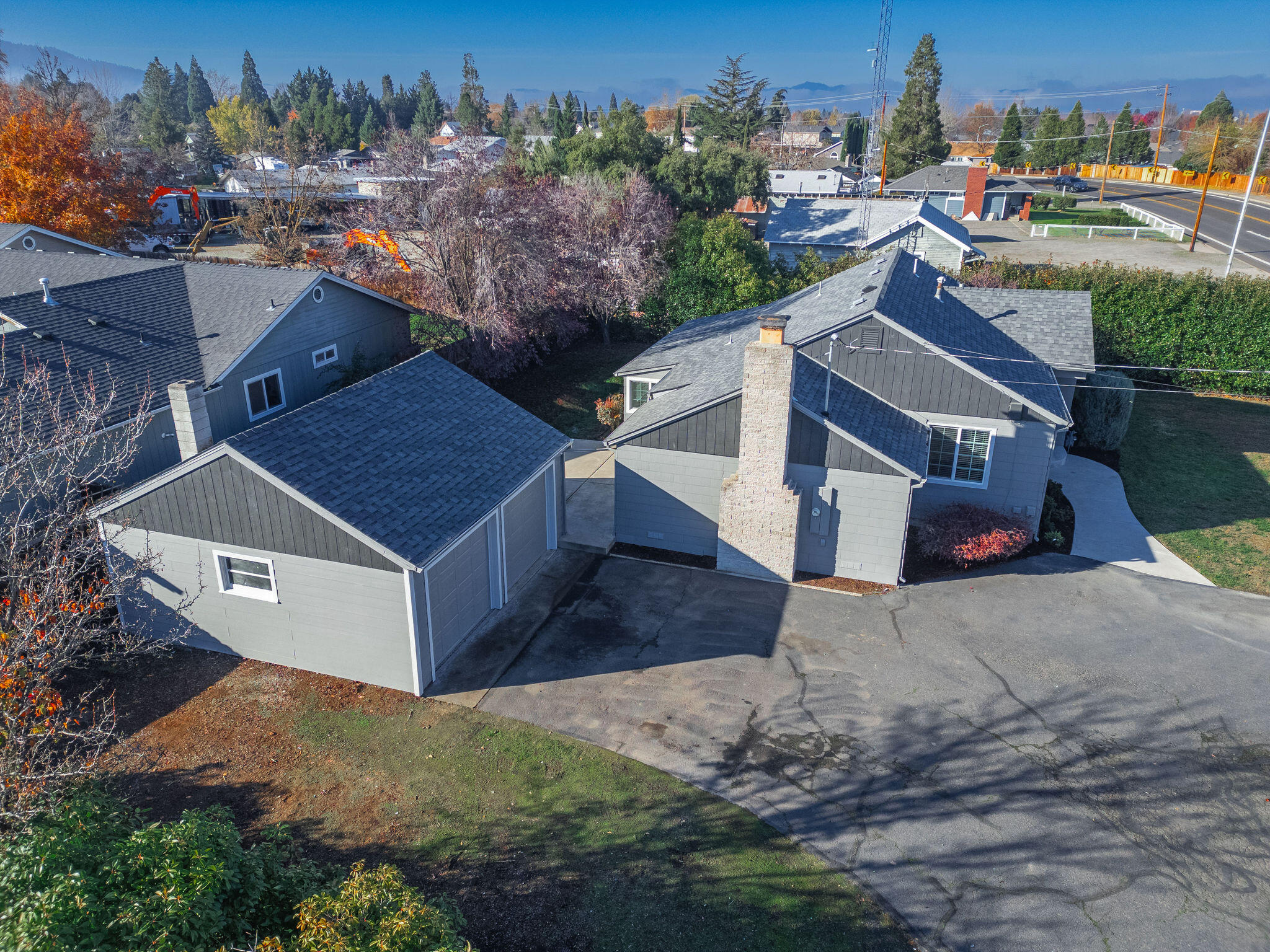 3119 Merriman Road Medford, OR 97501 - Photo 34 of 39 HD-10