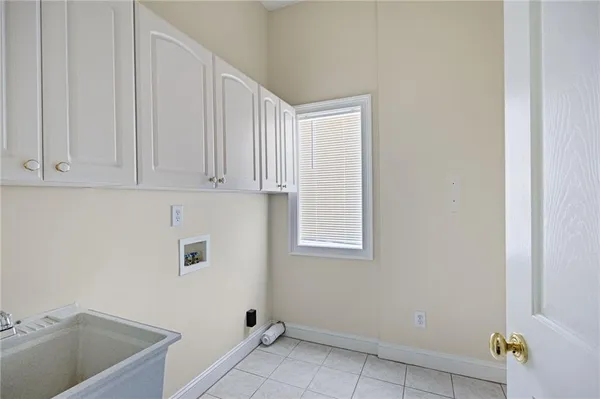 $725,000 | 4332 Stratford Drive, Douglasville, GA 30135