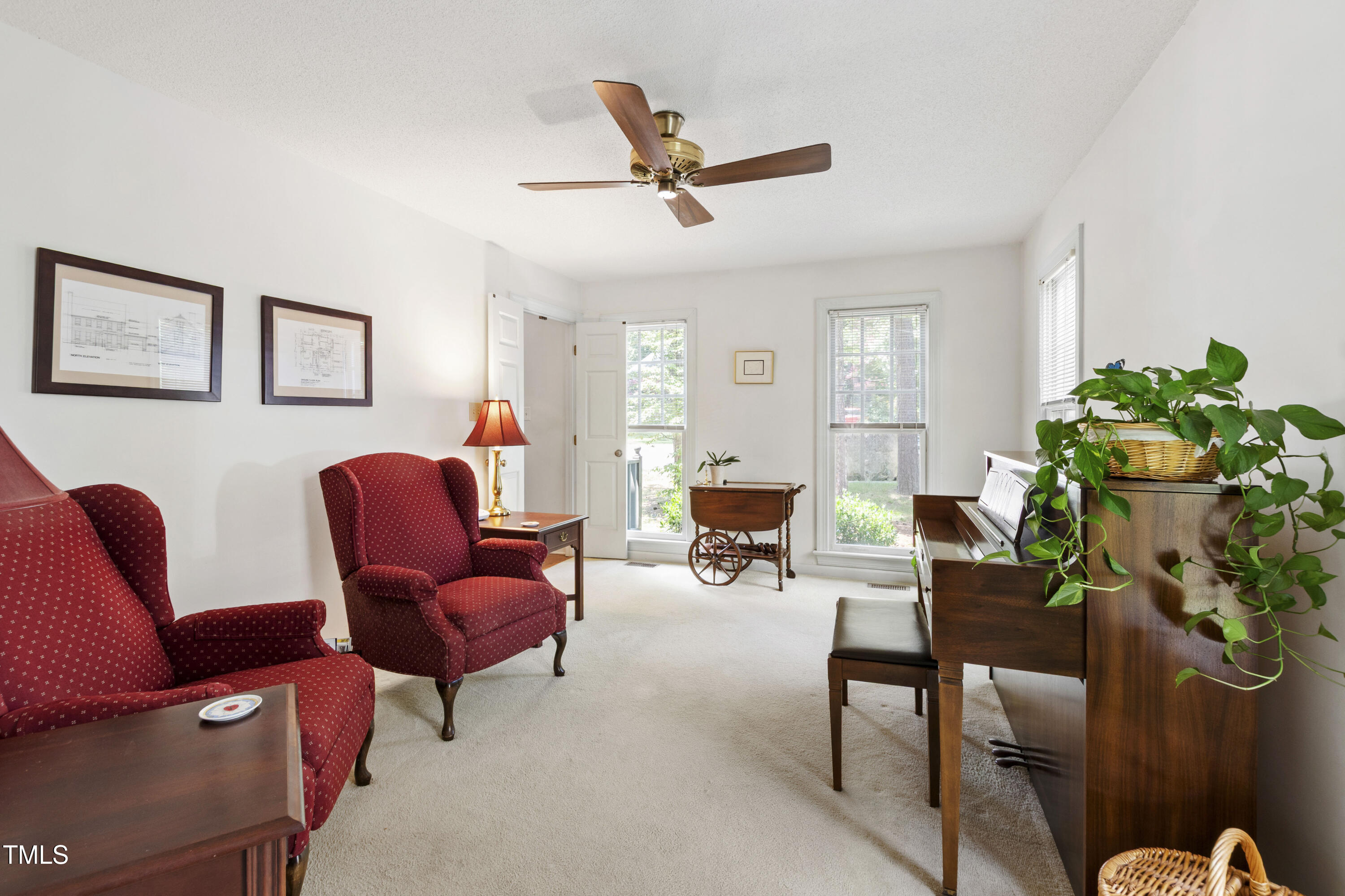 6716 Rainwater Road Raleigh, NC 27615 - Photo 9 of 46 9 Rainwater (38)