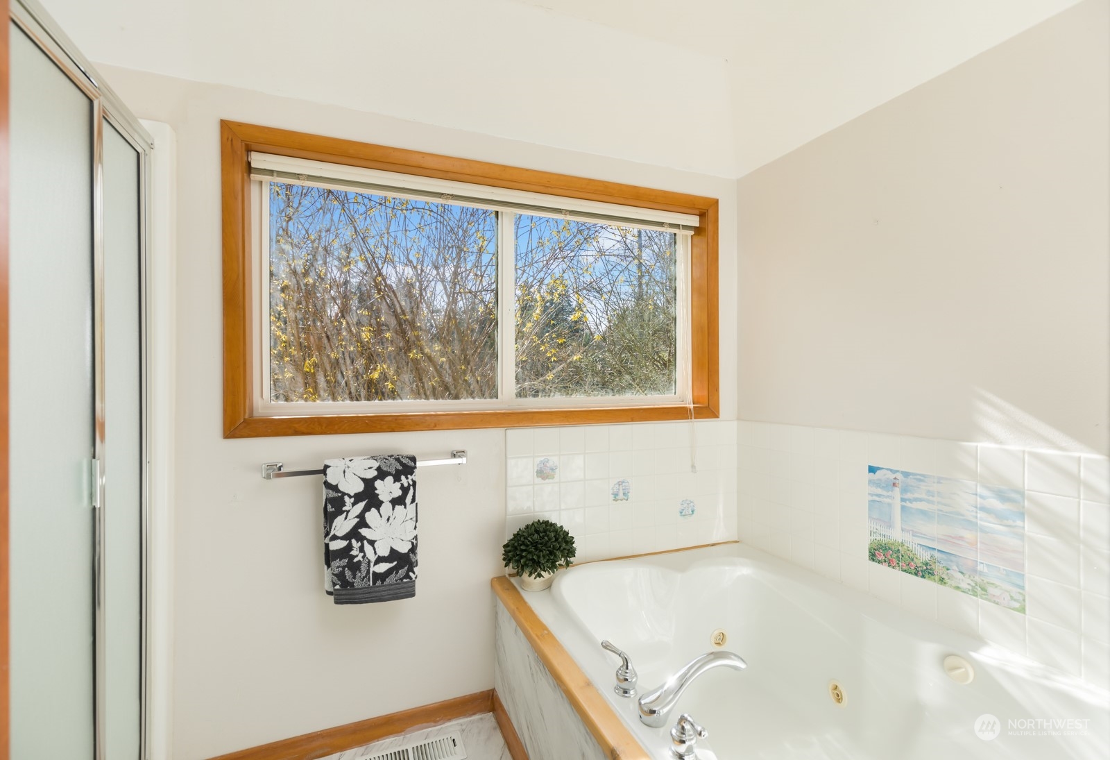 151 East Robbins Road Grapeview, WA 98546 - Photo 13 of 20 Gallery Image 13