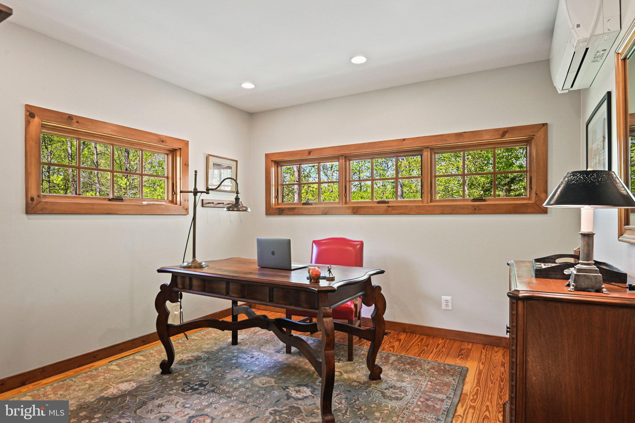 9126 Potomac Ridge Road Great Falls, VA 22066 - Photo 18 of 43