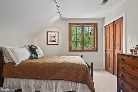 $1,550,000 | 9126 Potomac Ridge Road, Great Falls, VA 22066