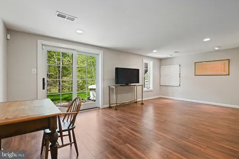 $1,550,000 | 9126 Potomac Ridge Road, Great Falls, VA 22066