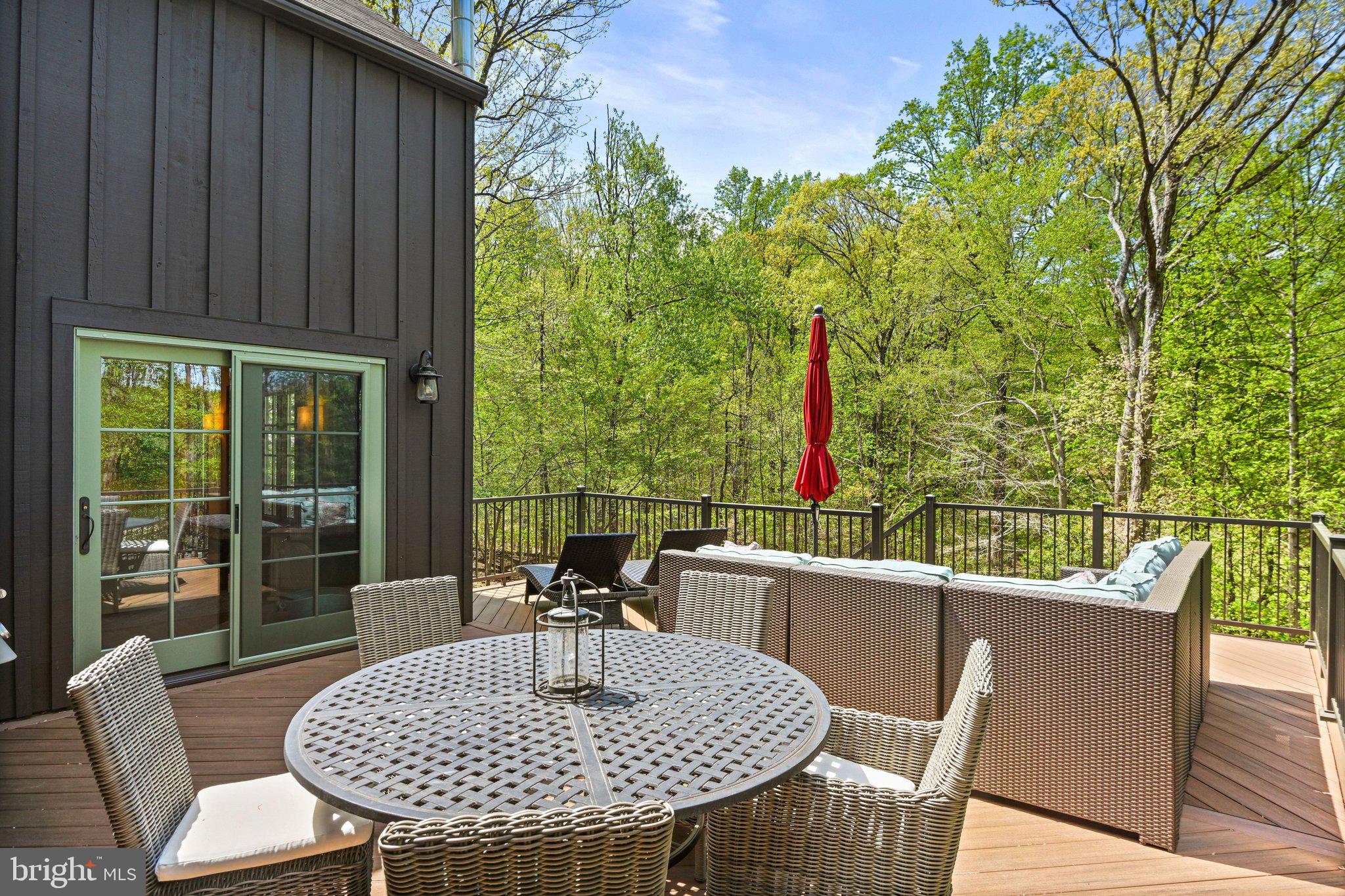 9126 Potomac Ridge Road Great Falls, VA 22066 - Photo 41 of 43