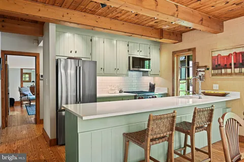 $1,550,000 | 9126 Potomac Ridge Road, Great Falls, VA 22066