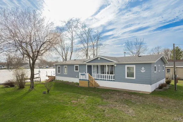 $299,900 | 61 North River Drive, Hastings, NY 13036