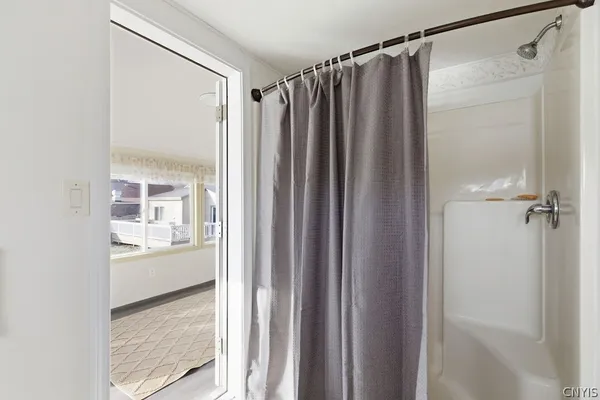 $299,900 | 61 North River Drive, Hastings, NY 13036