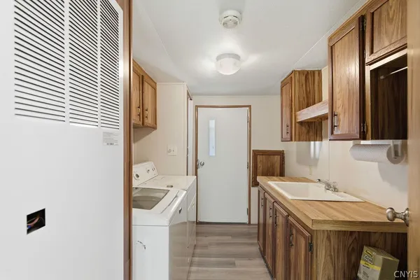 $299,900 | 61 North River Drive, Hastings, NY 13036