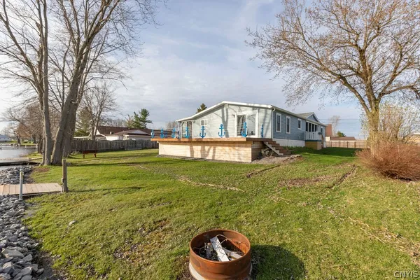 $299,900 | 61 North River Drive, Hastings, NY 13036
