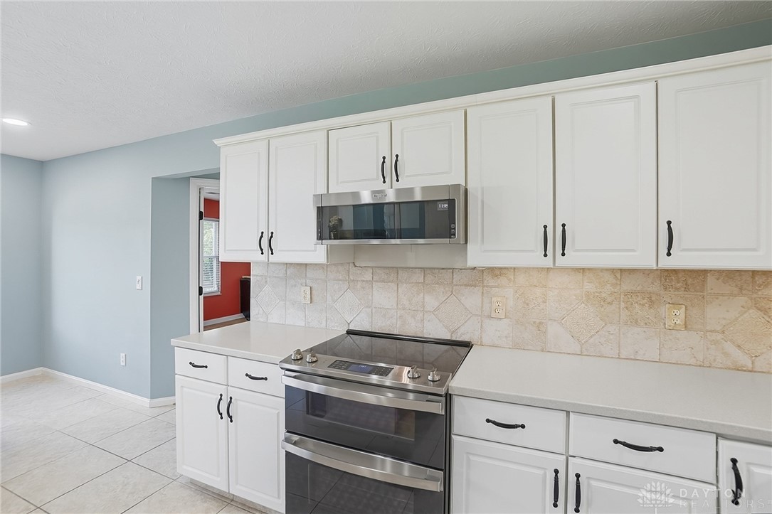 1051 Millstone Road Dayton, OH 45458 - Photo 16 of 48 Gallery Image 16