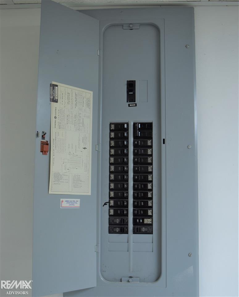 1541 Hawthorne Road Grosse Pointe, MI 48236 - Photo 44 of 48 Updated Electrical