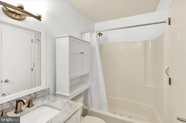 $385,000 | 2439 Cypress Drive, Lancaster, PA 17602