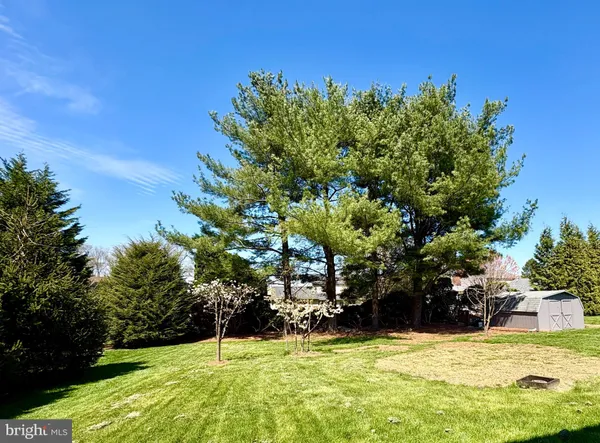 $385,000 | 2439 Cypress Drive, Lancaster, PA 17602