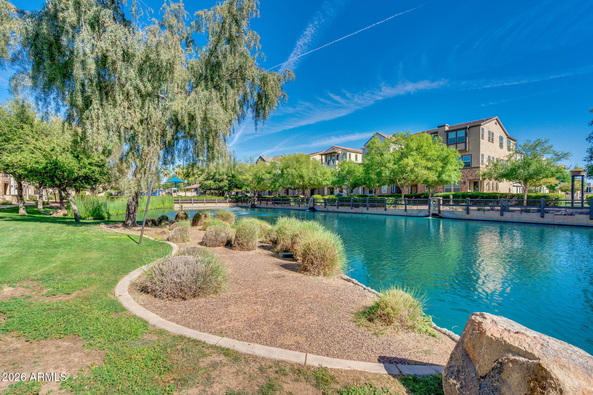 1694 East Hampton Lane Gilbert, AZ 85295 - Photo 27 of 44 Community