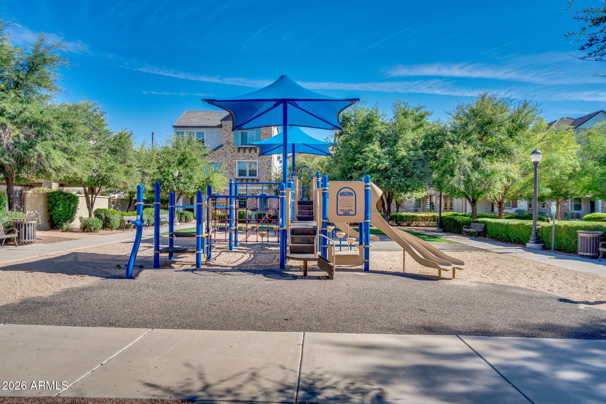1694 East Hampton Lane Gilbert, AZ 85295 - Photo 28 of 44 Community