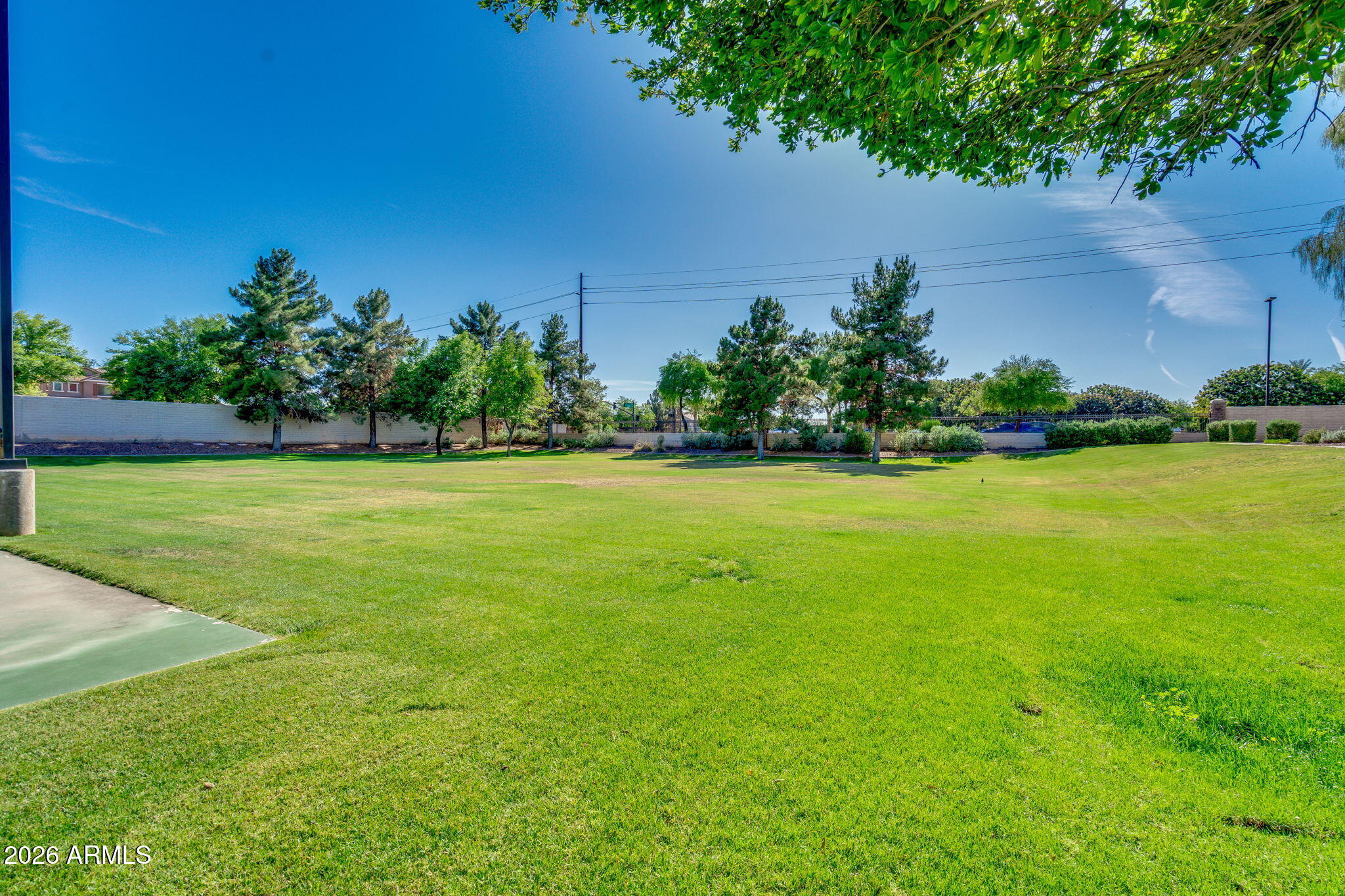 1694 East Hampton Lane Gilbert, AZ 85295 - Photo 38 of 44 Community