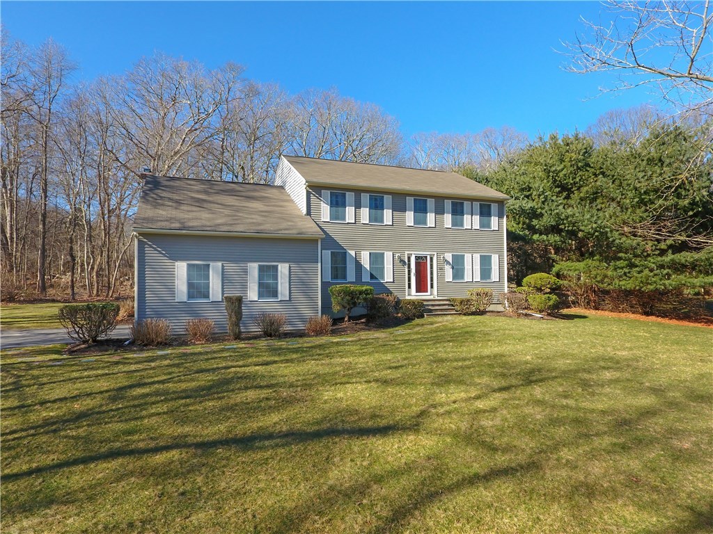 524 Wickham Road North Kingstown, RI 02852 - Photo 2 of 29 Gallery Image 2