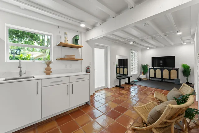 $2,250,000 | 921 Ortega Road, West Palm Beach, FL 33405