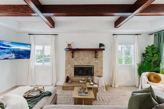 $2,250,000 | 921 Ortega Road, West Palm Beach, FL 33405