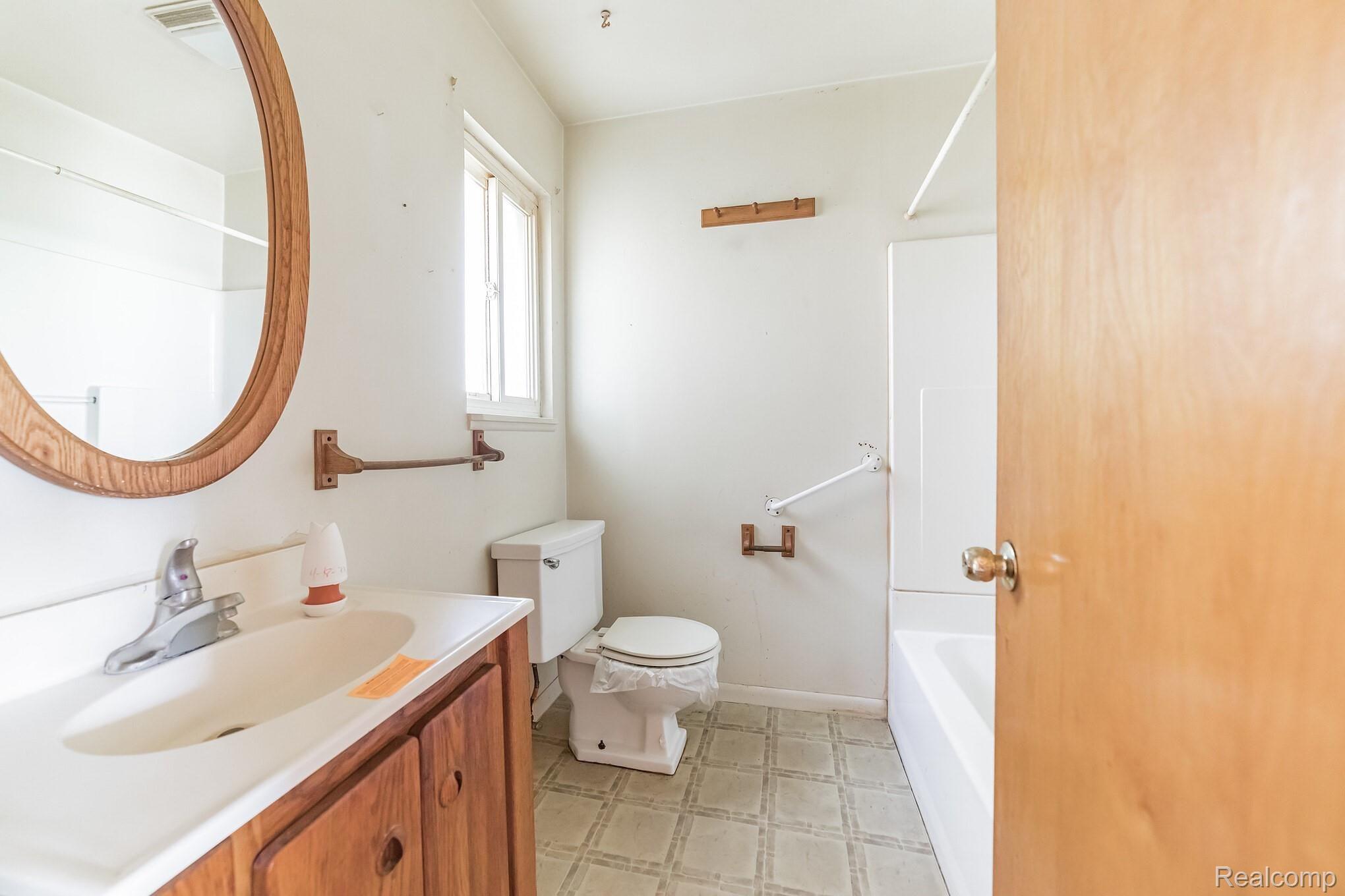 3309 Risdale Avenue Lansing, MI 48911 - Photo 31 of 31 21.jpg