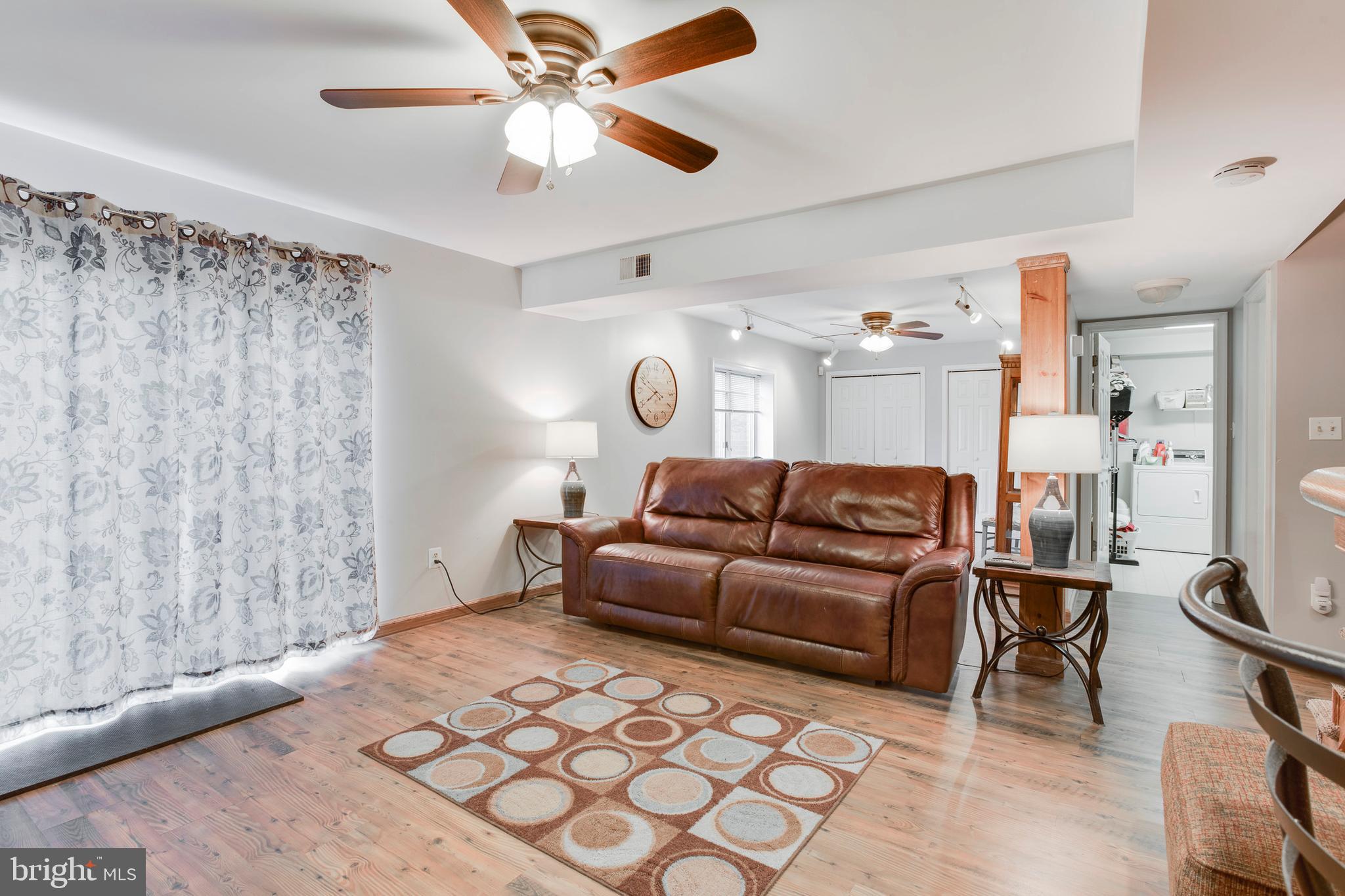 8564 Opal Road Warrenton, VA 20186 - Photo 26 of 42 Another view of spacious Family Room