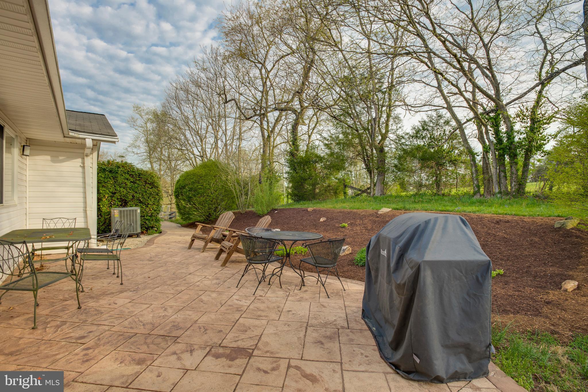8564 Opal Road Warrenton, VA 20186 - Photo 33 of 42 Another view of back patio