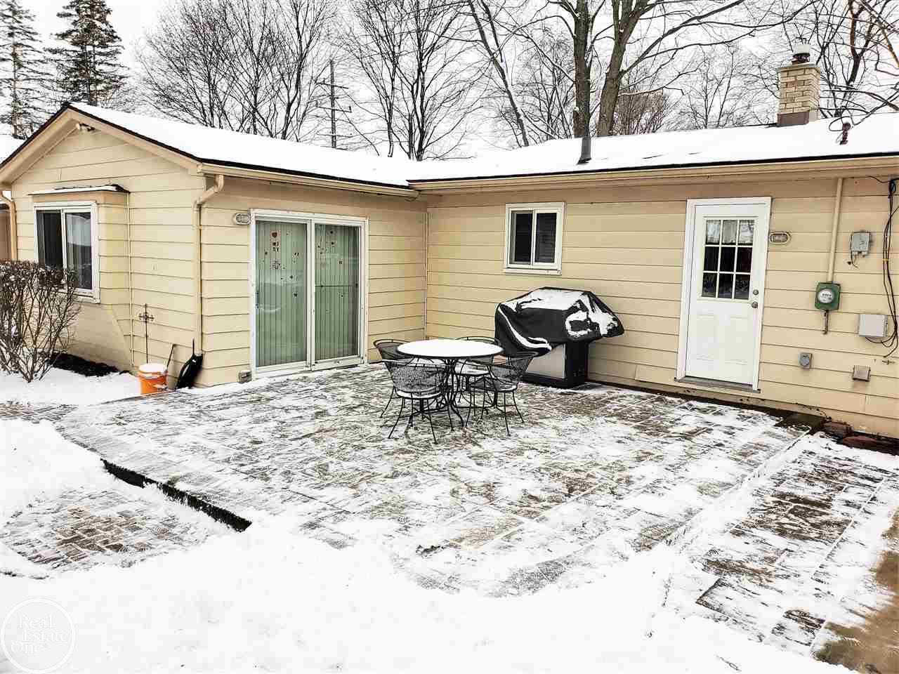 50710 Ryan Road Utica, MI 48317 - Photo 66 of 76