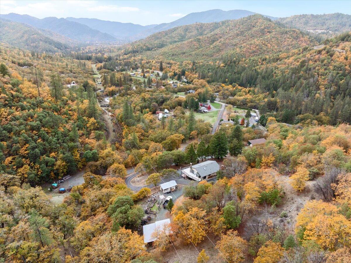 3116 Wards Creek Road Rogue River, OR 97537 - Photo 27 of 31 27-DJI_0051