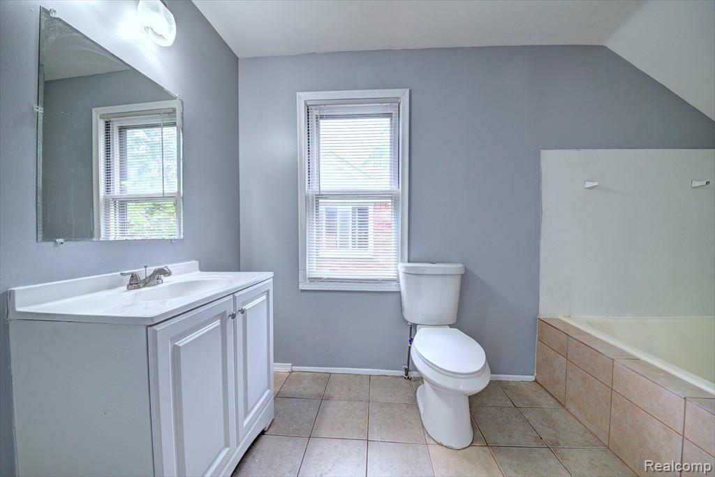18957 Rutherford Street Detroit, MI 48235 - Photo 18 of 20