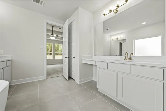 $544,725 | 139 Mockingbird Trails Drive, Willis, TX 77318