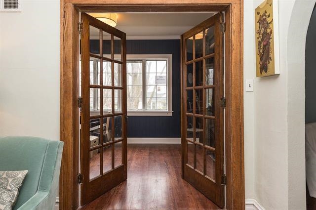 2557 Chamberlain Avenue Madison, WI 53705 - Photo 7 of 35