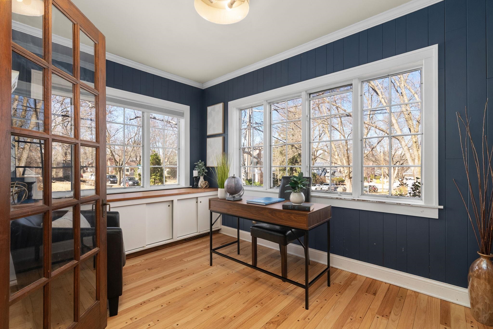 2557 Chamberlain Avenue Madison, WI 53705 - Photo 8 of 35