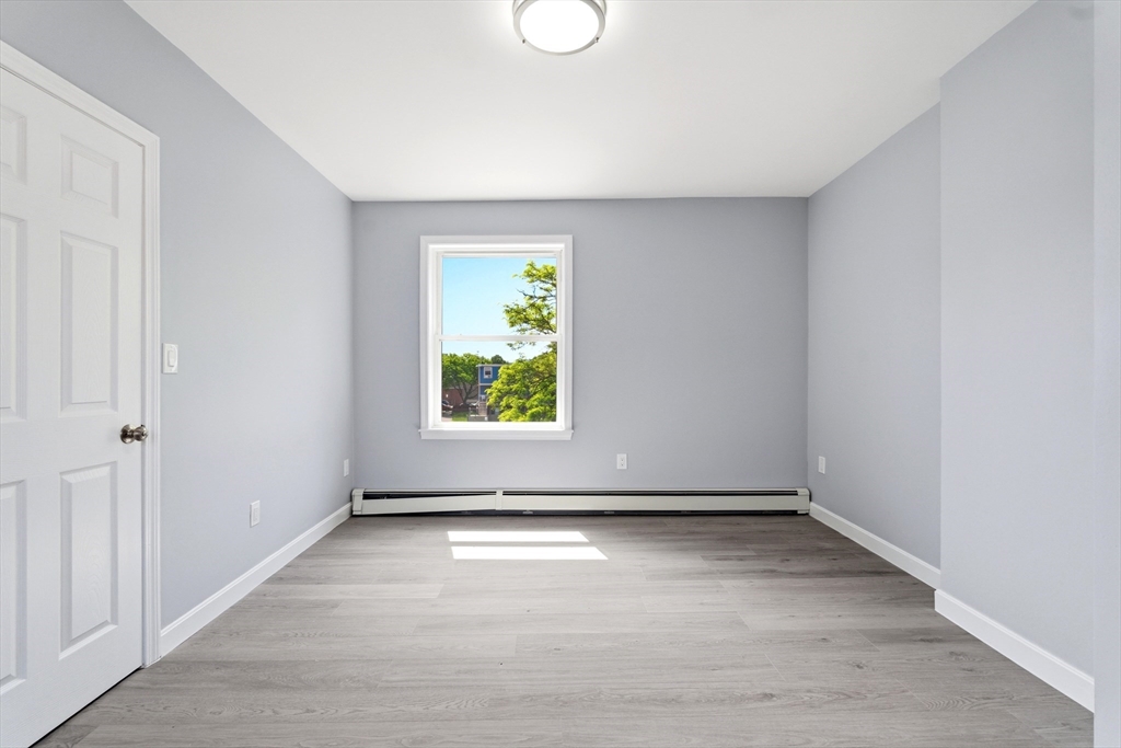250-252 Main Street, Unit 3R Boston, MA 02129 - Photo 14 of 17