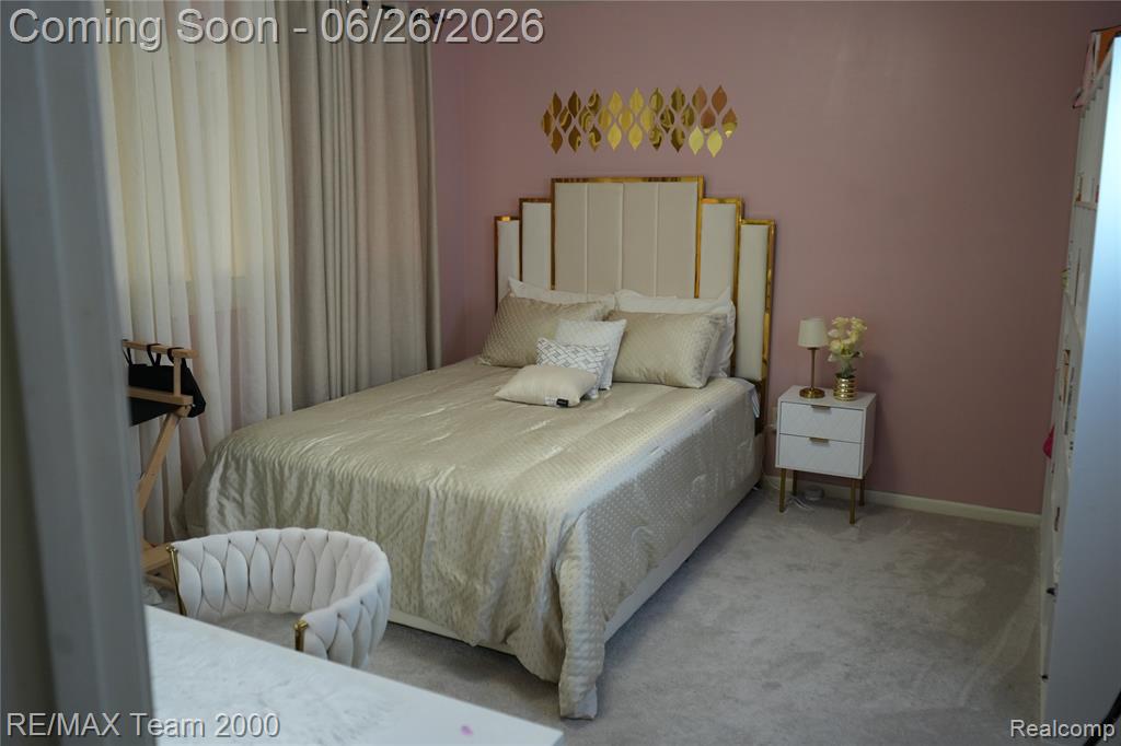 6426 Chase Road Dearborn, MI 48126 - Photo 18 of 35