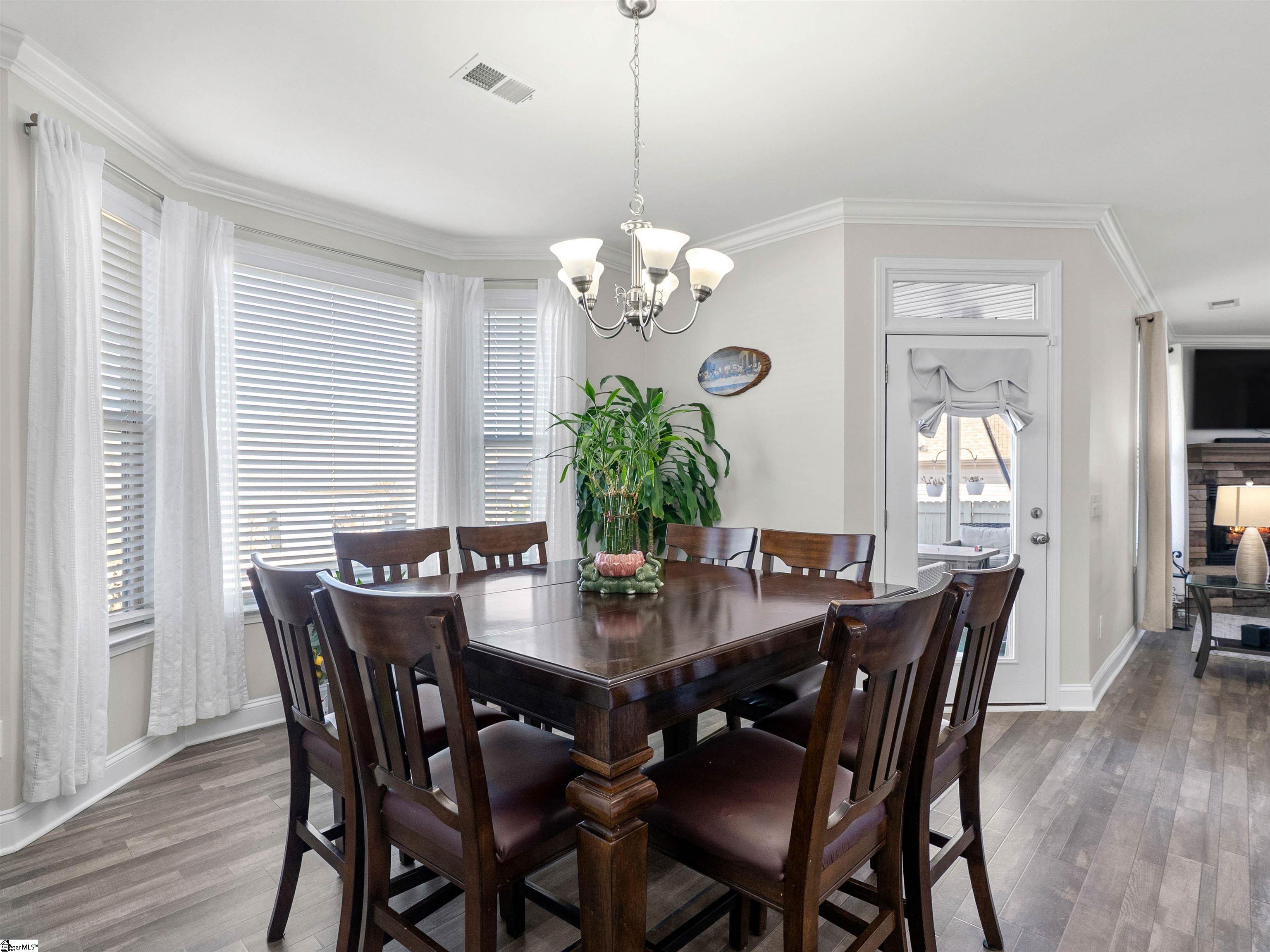 318 Barnhill Court Greenville, SC 29617 - Photo 15 of 47