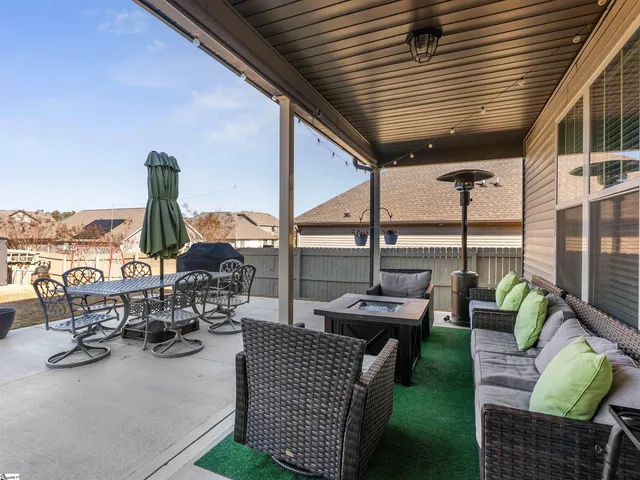 $340,000 | 318 Barnhill Court, Greenville, SC 29617