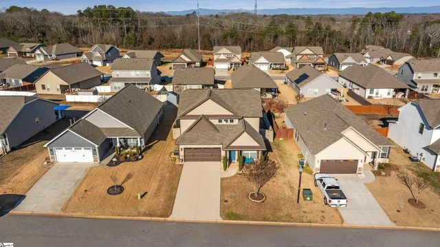 $340,000 | 318 Barnhill Court, Greenville, SC 29617