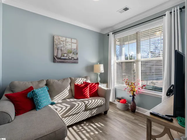 $340,000 | 318 Barnhill Court, Greenville, SC 29617