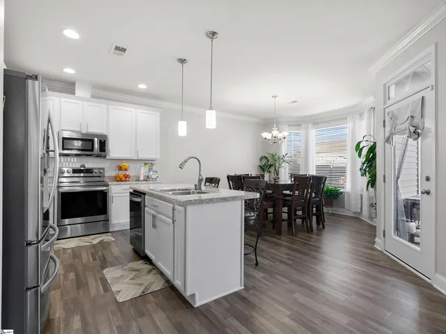 $340,000 | 318 Barnhill Court, Greenville, SC 29617