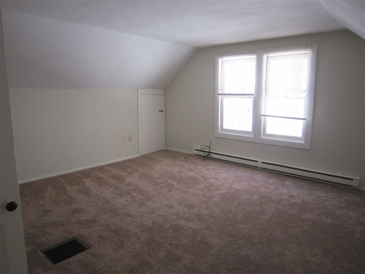 332 River Road Newfane, VT 05345 - Photo 22 of 32