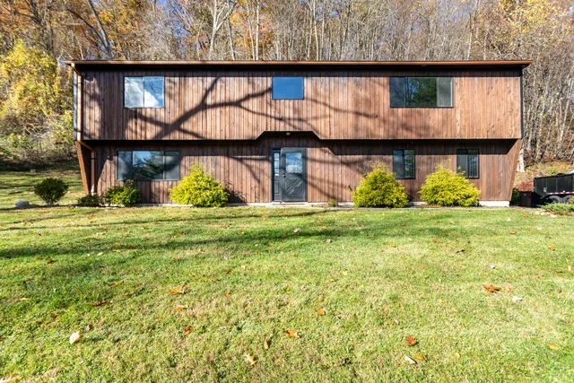 $589,000 | 44 Princess Wenonah Drive, Shelton, CT 06484