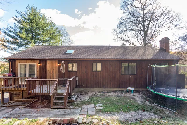 $589,000 | 44 Princess Wenonah Drive, Shelton, CT 06484