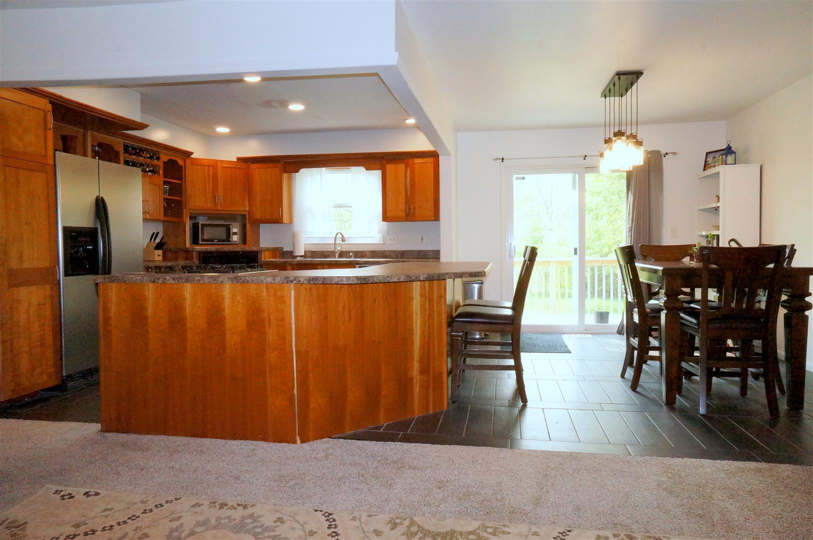 2791 Horton Road Jackson, MI 49203 - Photo 6 of 35 6KITCHEN1 (Large)