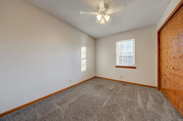 $215,000 | 7504 Pendleton Avenue, Evansville, IN 47715