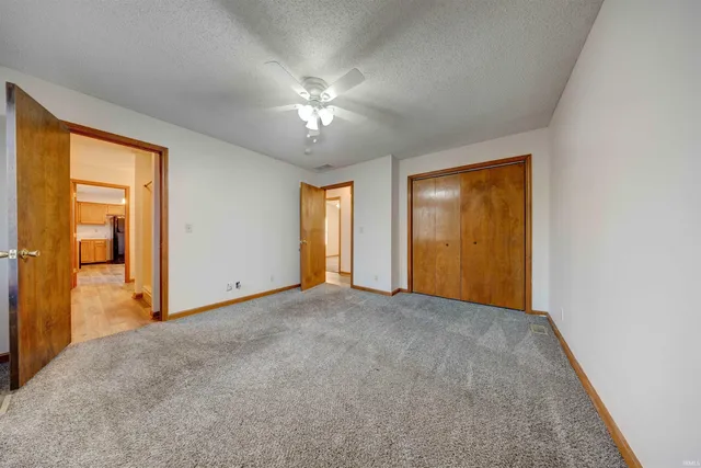 $215,000 | 7504 Pendleton Avenue, Evansville, IN 47715