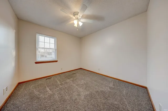 $215,000 | 7504 Pendleton Avenue, Evansville, IN 47715