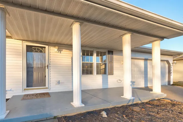 $215,000 | 7504 Pendleton Avenue, Evansville, IN 47715