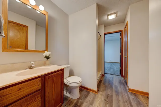 $215,000 | 7504 Pendleton Avenue, Evansville, IN 47715