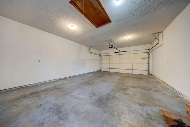 $215,000 | 7504 Pendleton Avenue, Evansville, IN 47715